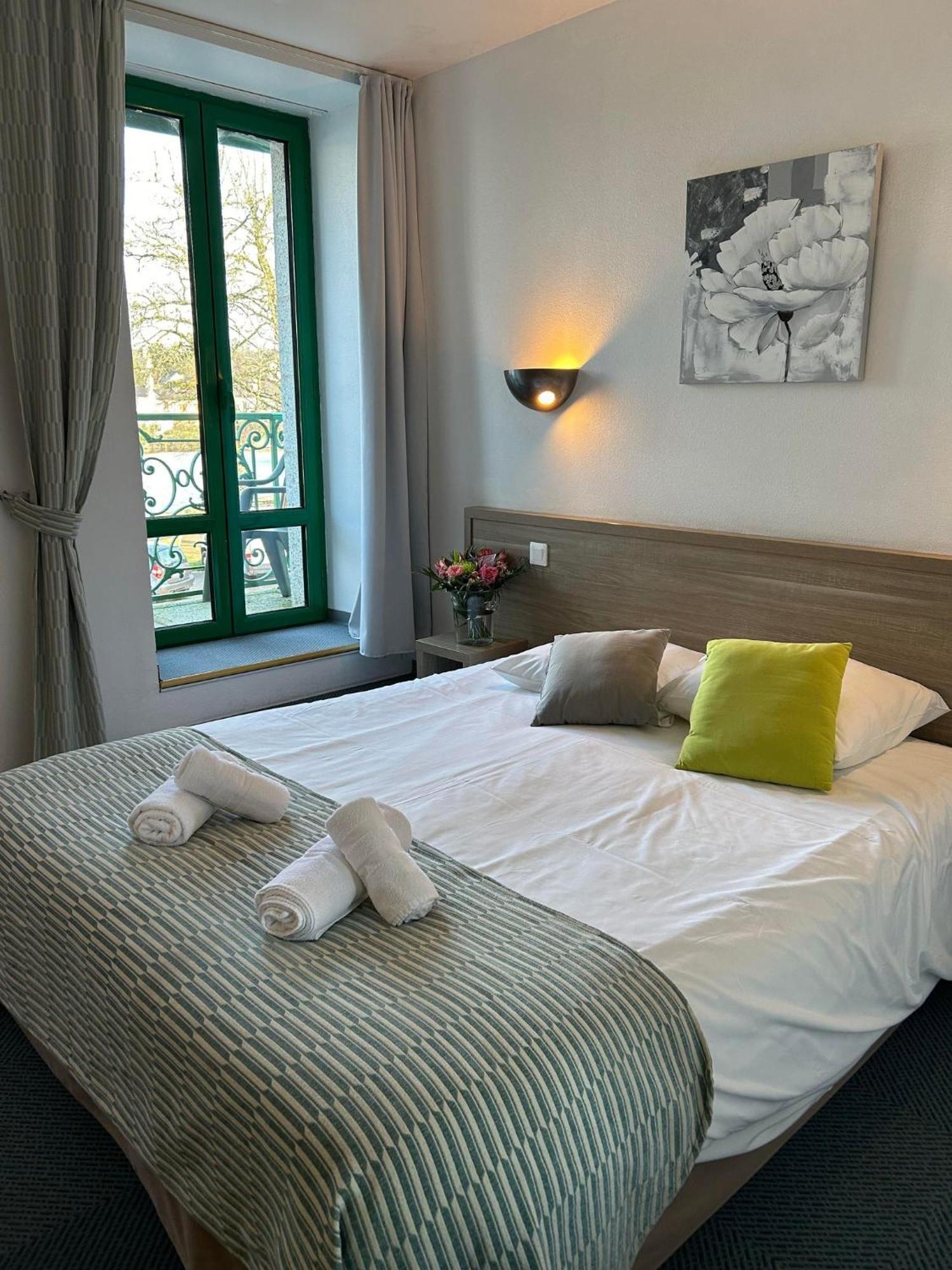 Hotel Du Lac Huelgoat Esterno foto