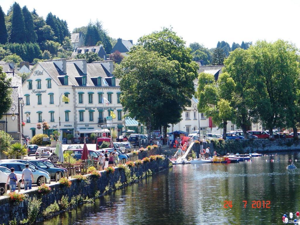 Hotel Du Lac Huelgoat Esterno foto